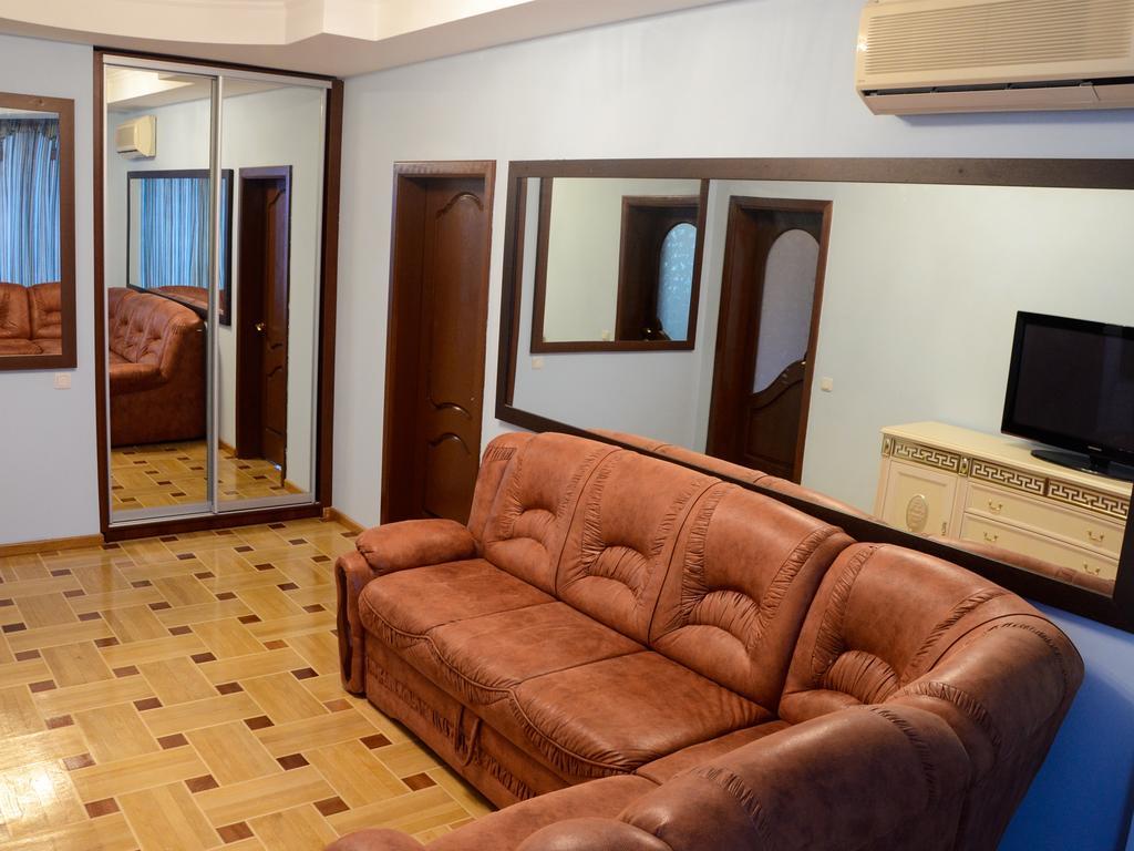 Like Hostel Kiev Kyiv Exterior photo